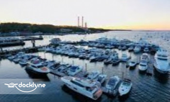 Beautyfull boat boat rental operation on Miami, FL 1